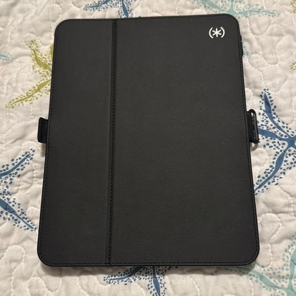 SPECK Balance Folio Case for iPad air 11”